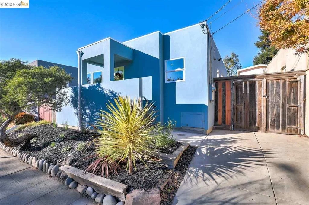 Photo of 1139 Camelia St.