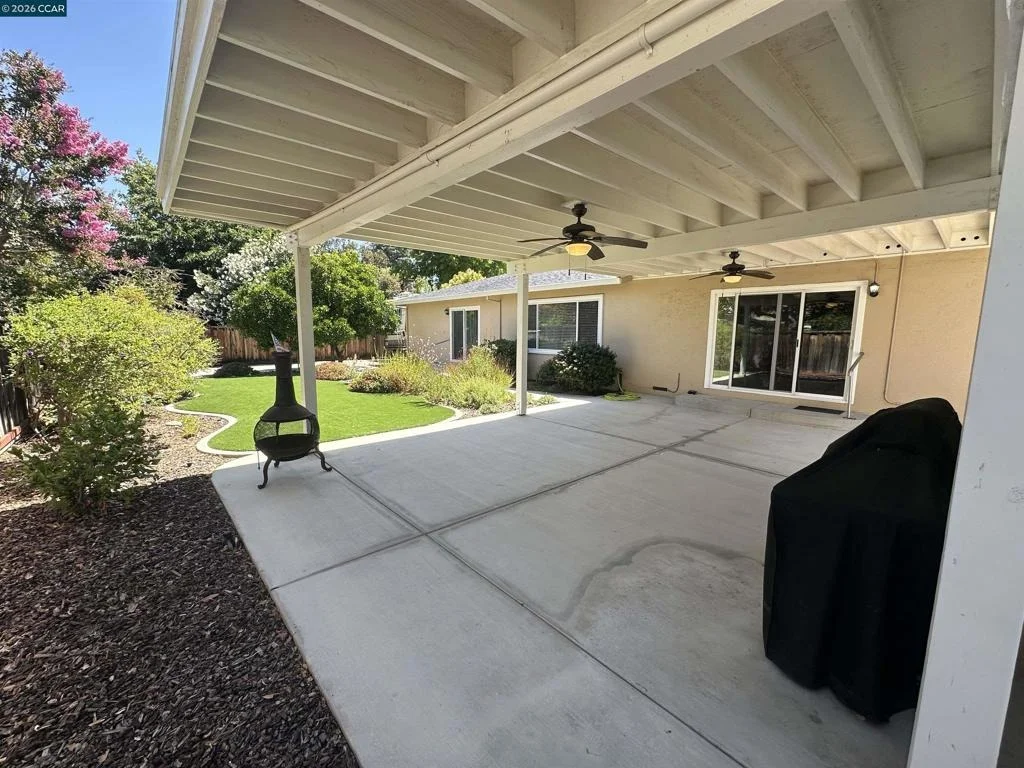 Photo of 1707 Bishop Dr