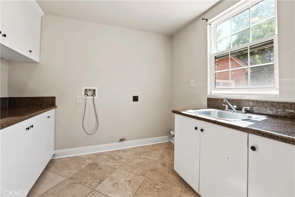 Photo of 1055 Lowry Ranch