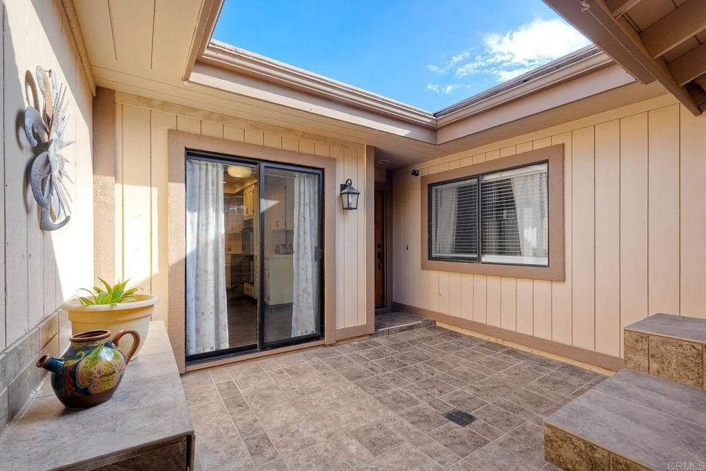 Photo of 8559 Circle R Valley Lane