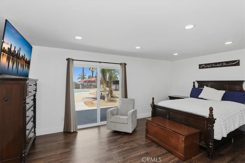 Photo of 15745 Saddleback Road