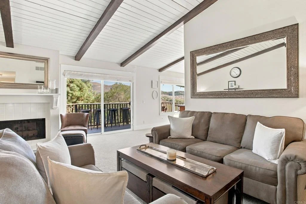 Photo of 1624 Pala Lake Dr