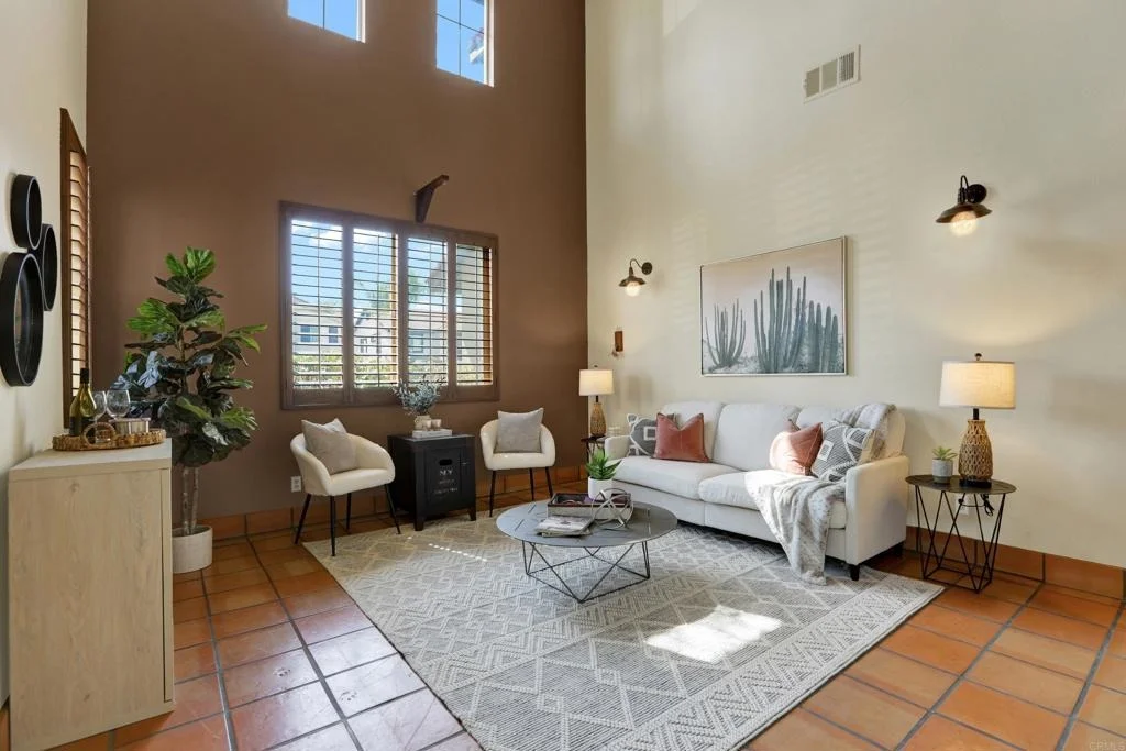 Photo of 40865 Robards Way