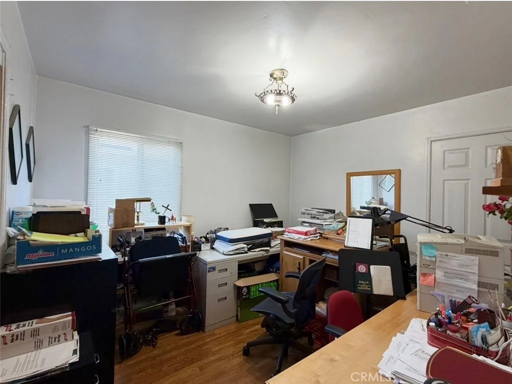 Photo of 523 W 35th
