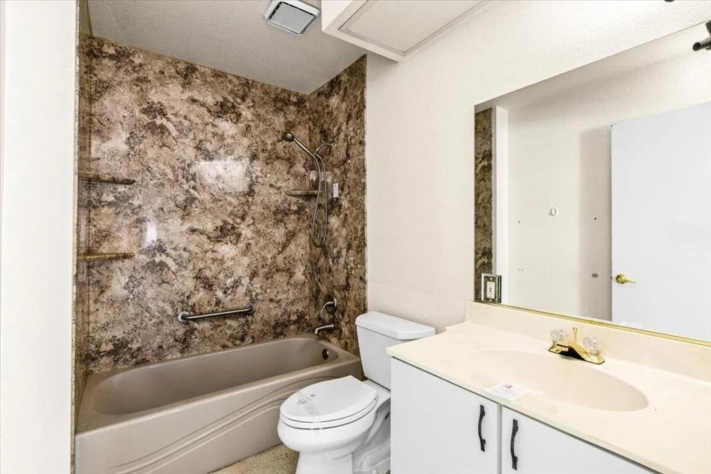 Photo of 73816 White Sands Drive