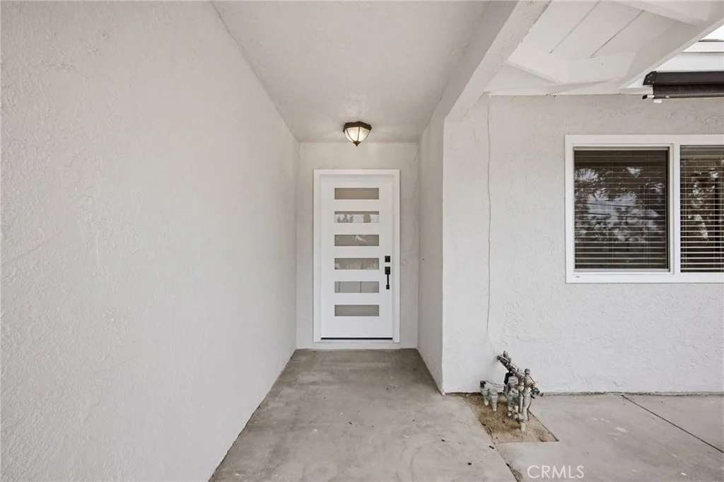 Photo of 7355 Vineyard Avenue
