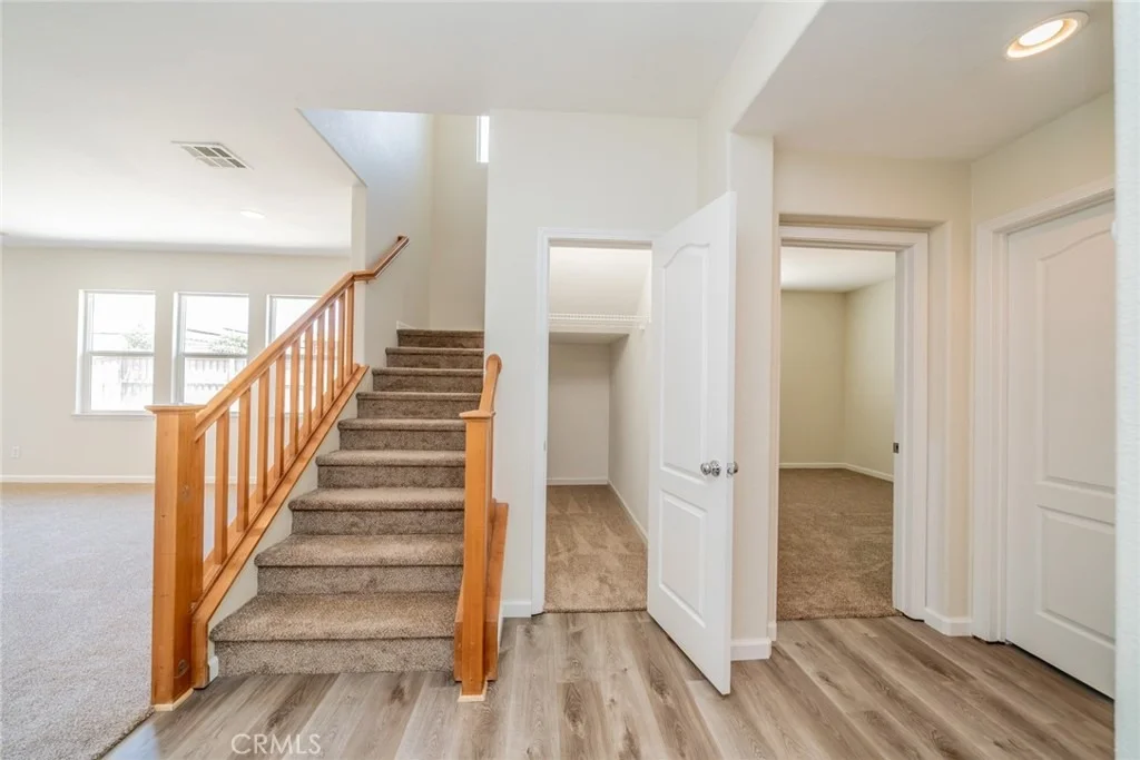 Photo of 968 Cornflower Drive