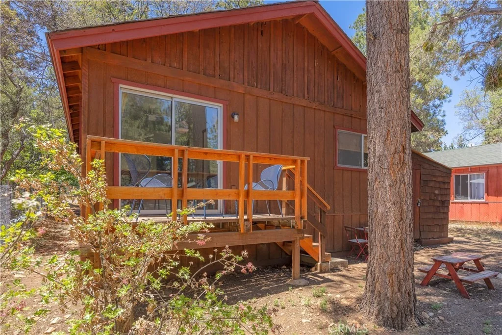 Photo of 451 Cedar Lane