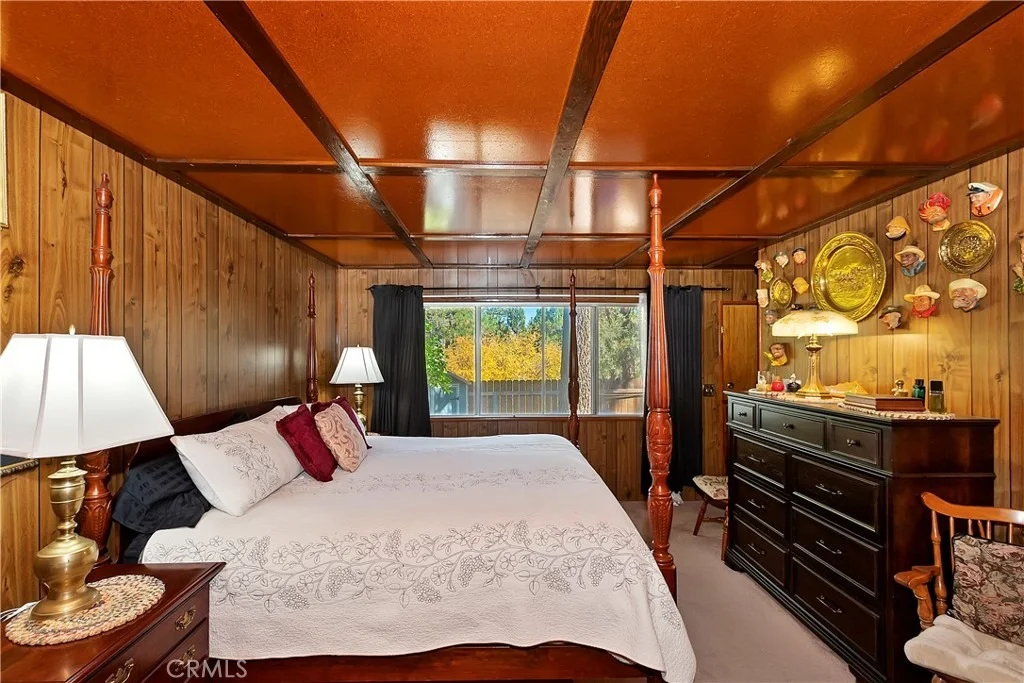 Photo of 571 Pine Lane