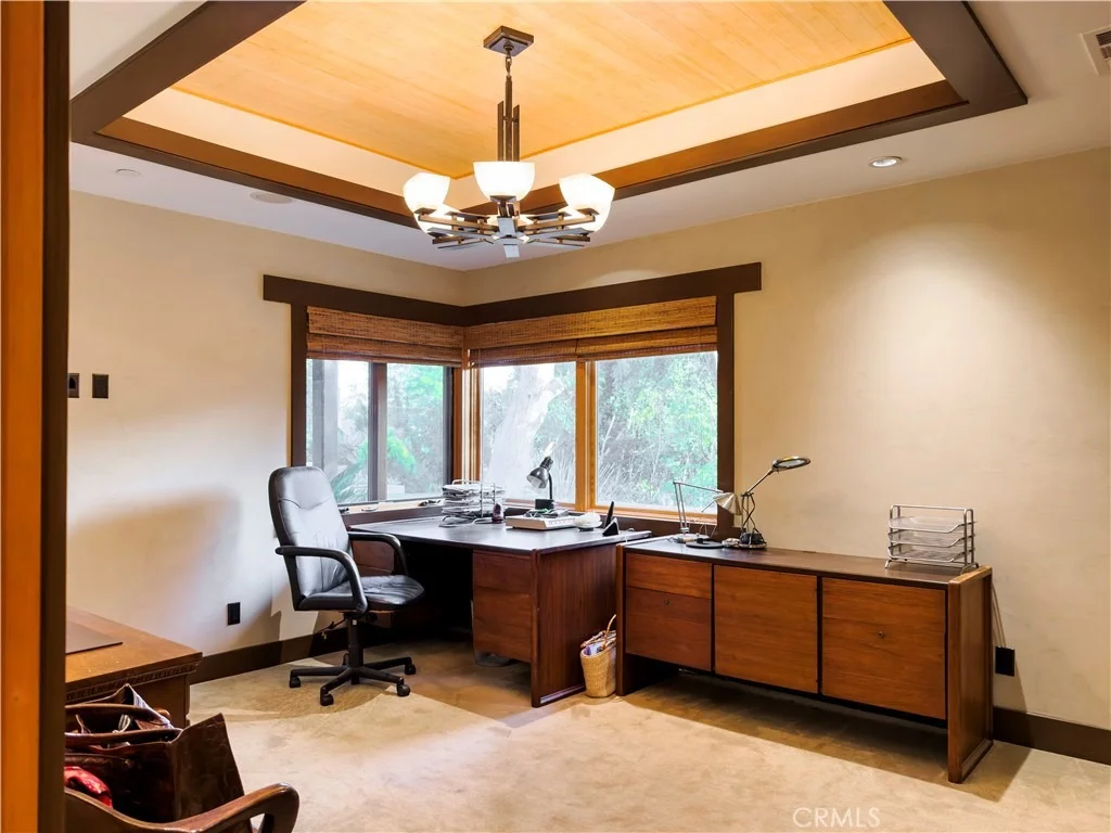 Photo of 865 W Foothill