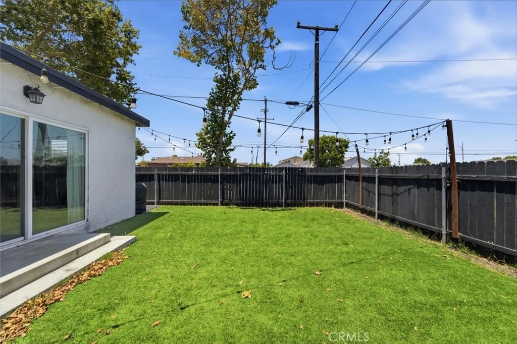 Photo of 3945 W 176th Street