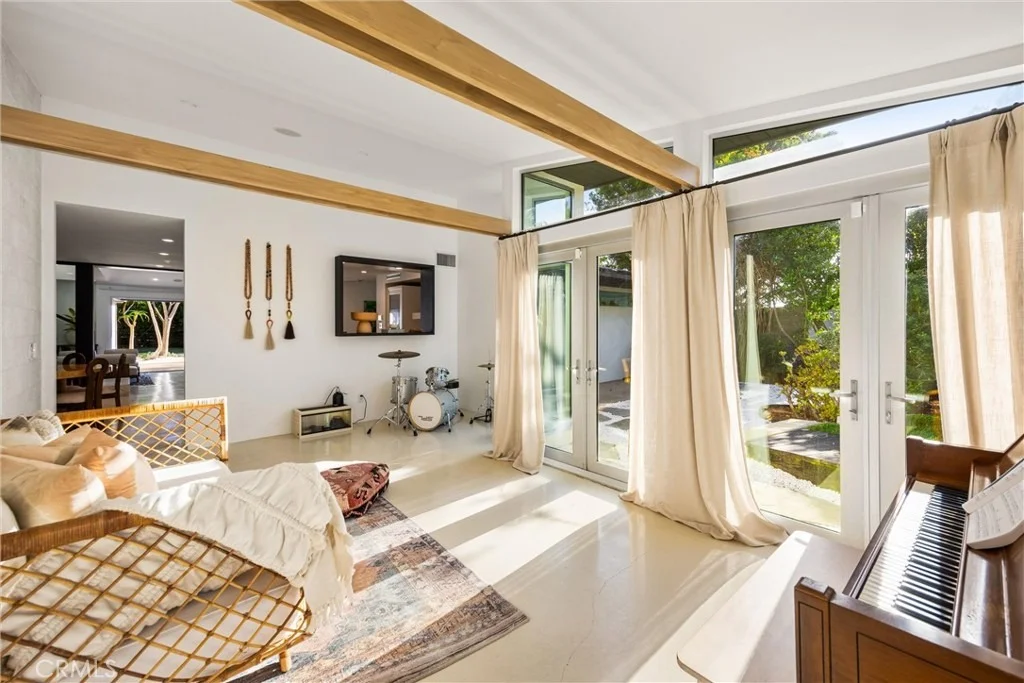 Photo of 341 Vista Baya
