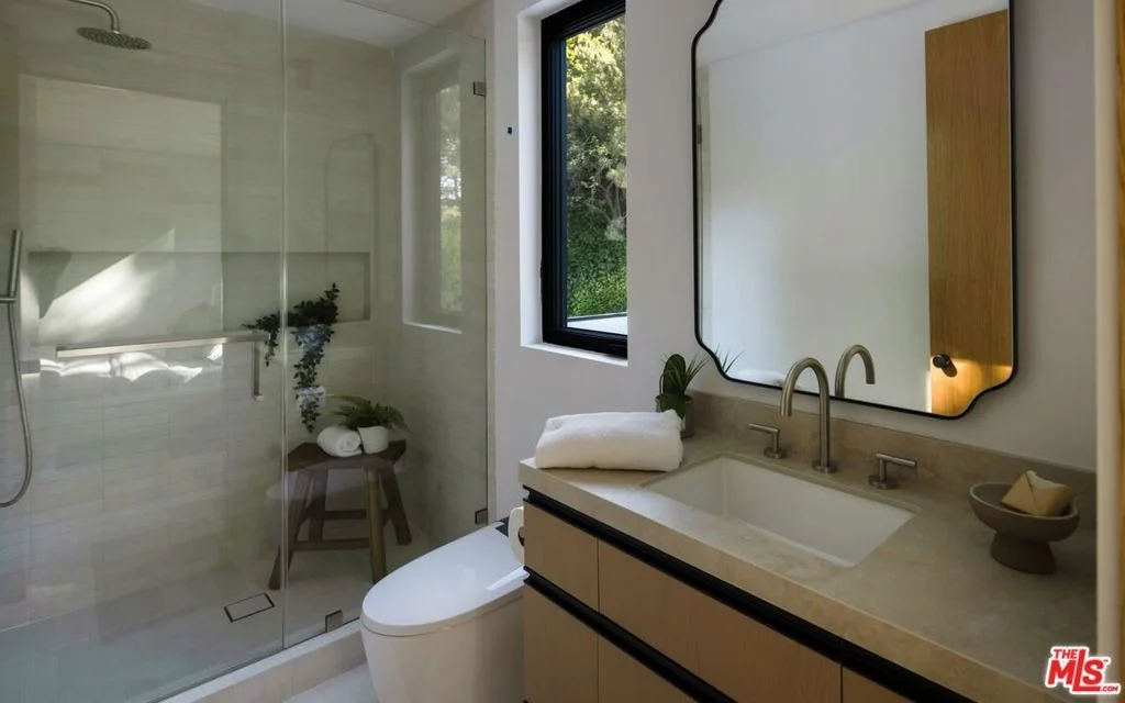 Photo of 8636 Edwin Drive