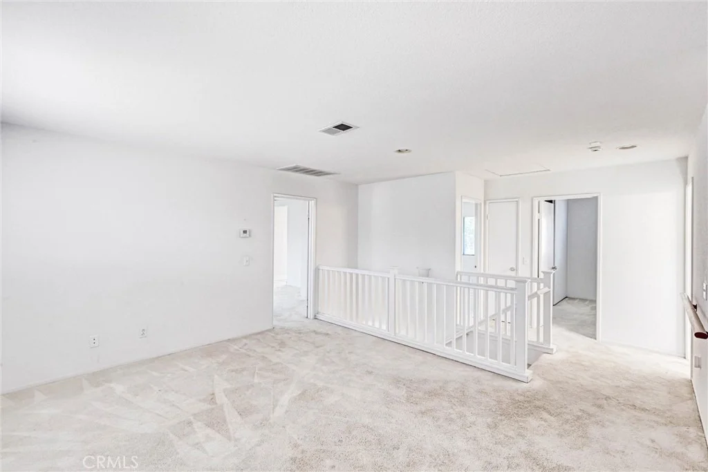 Photo of 833 Pheasant Street