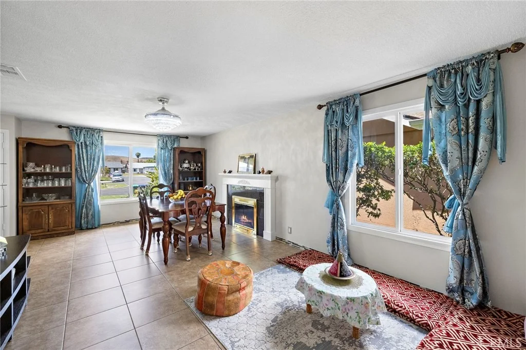 Photo of 23512 Lipari
