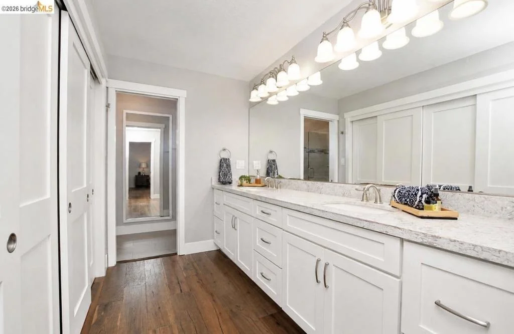 Photo of 4818 Cabrillo Pt