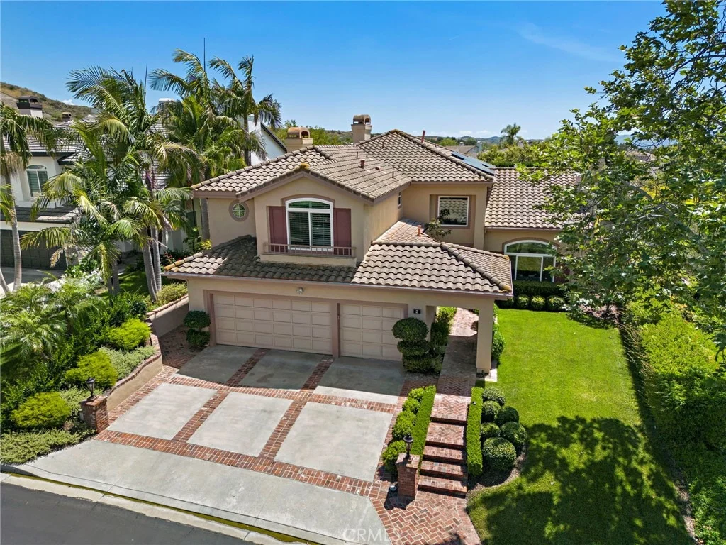 Photo of 2 Stoneridge