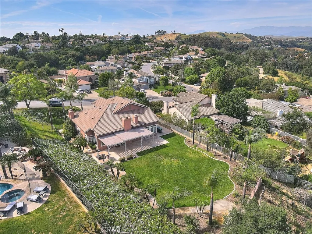 Photo of 16049 Pinnacle