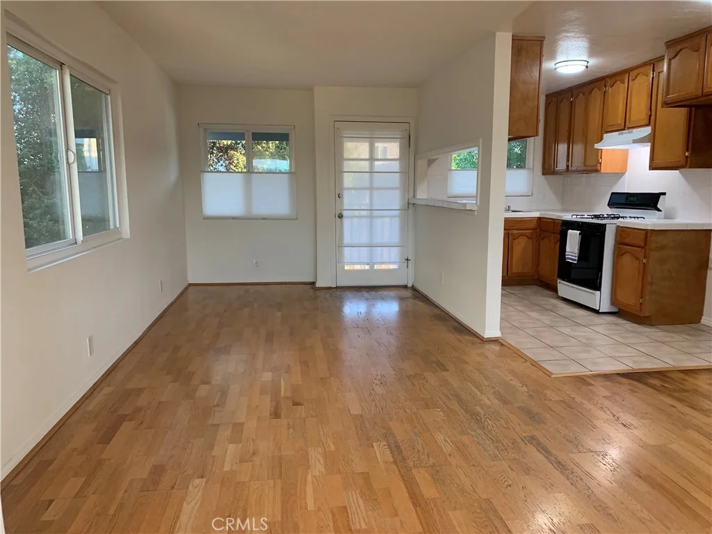 Photo of 4053 Barrett Road