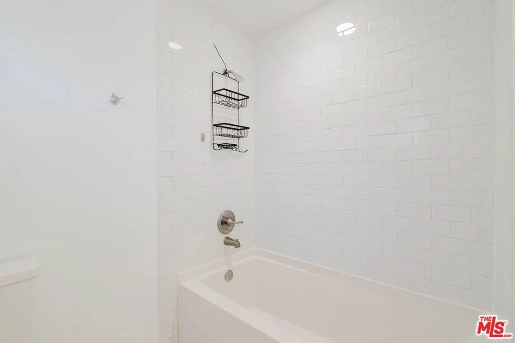 Photo of 6488 Day Street