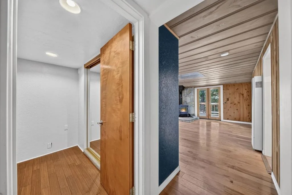 Photo of 121 Mahogany Way