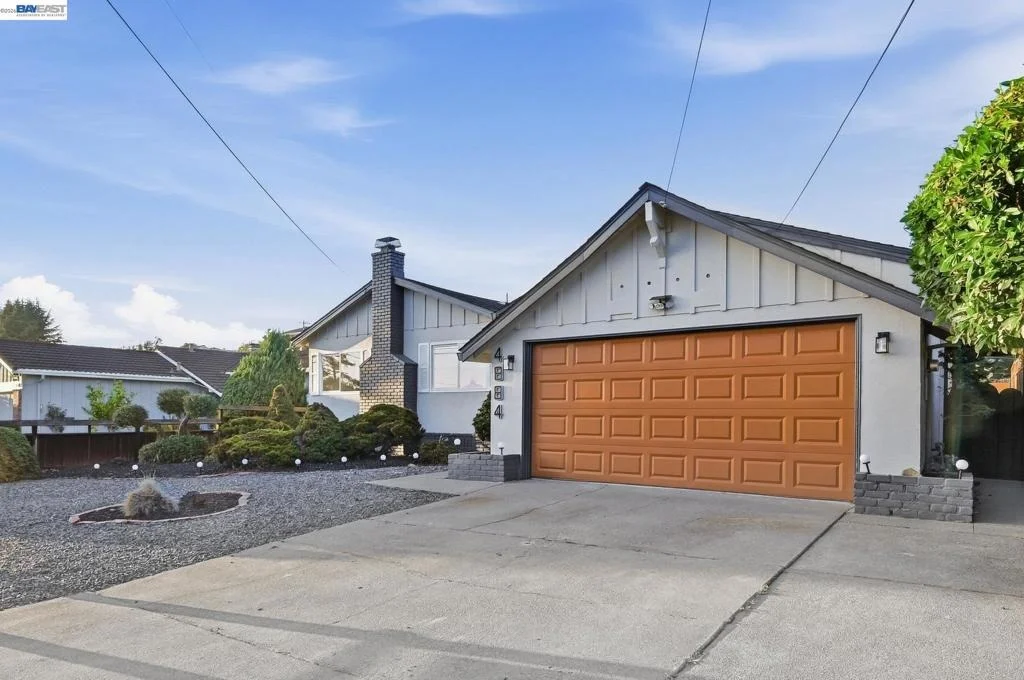 Photo of 4884 Larimer Way