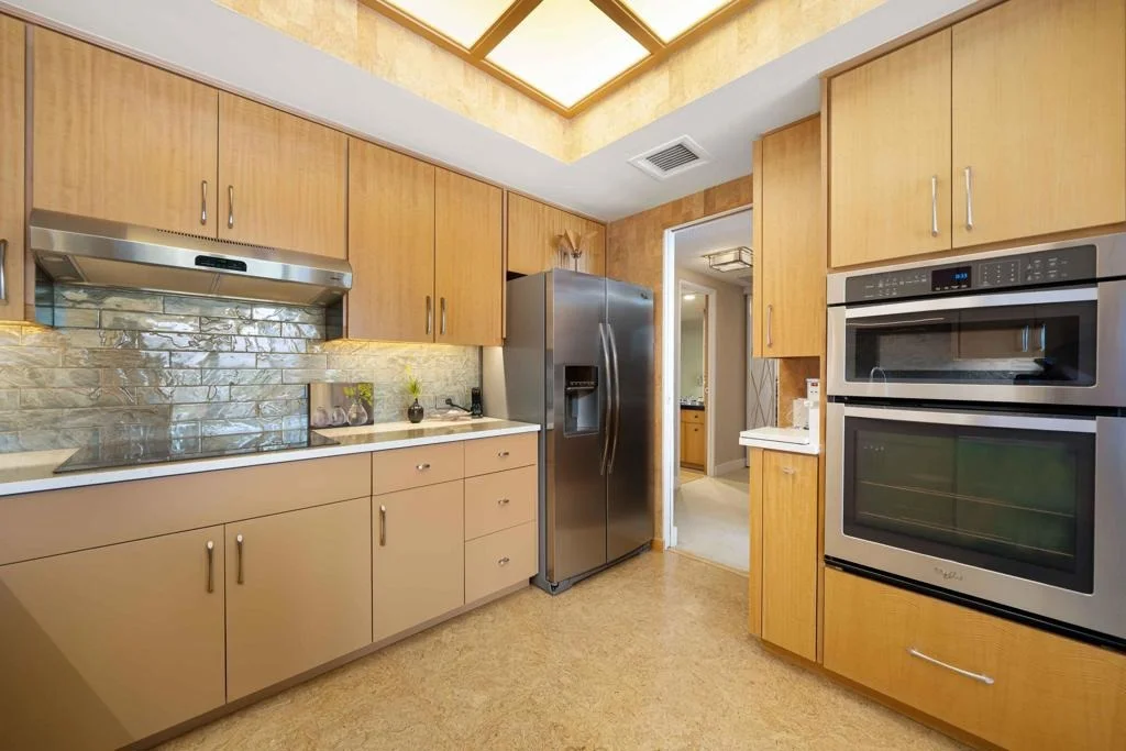 Photo of Unit 607 at 899 Island Drive