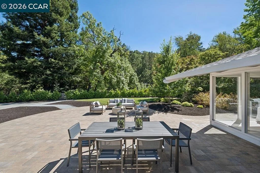 Photo of 3435 Black Hawk Rd