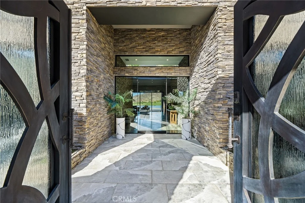 Photo of 49967 Ridge View Way
