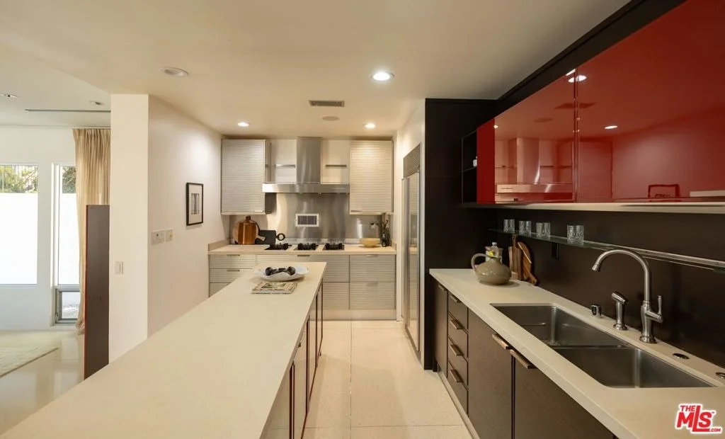 Photo of 9229 Robin Drive