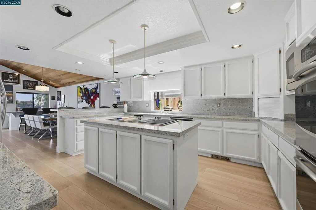 Photo of 2027 Windward Pt