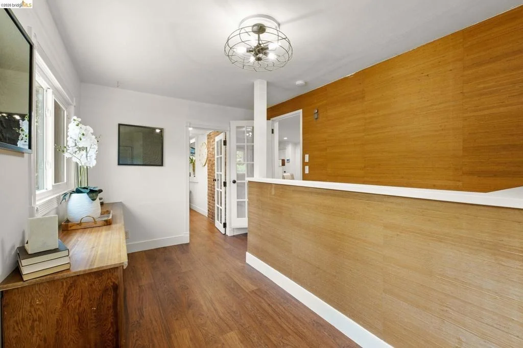 Photo of 2647 Monterey Blvd