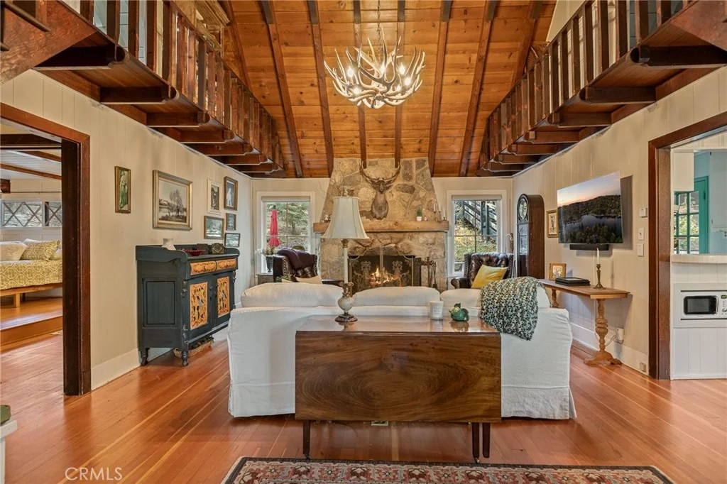 Photo of 28782 Cedar Drive