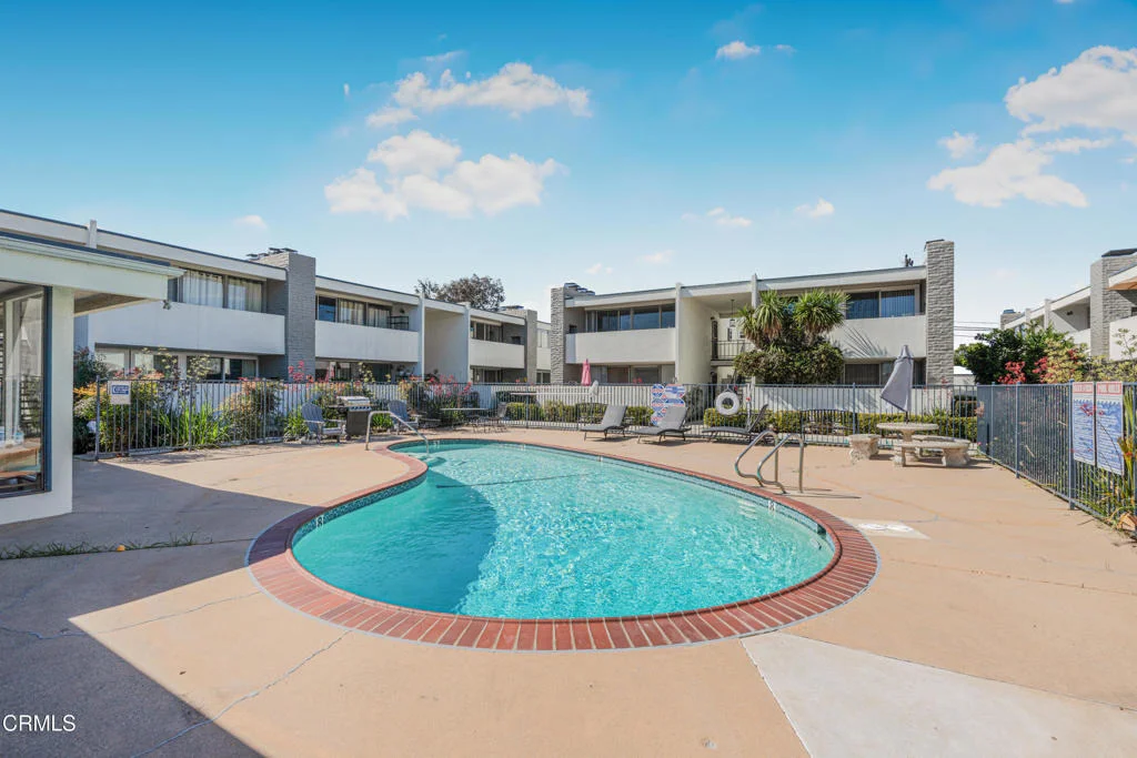 Photo of 1331 Edgewood Way