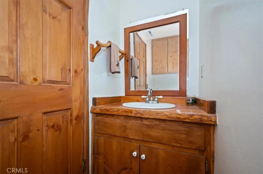 Photo of 320 Eider Drive