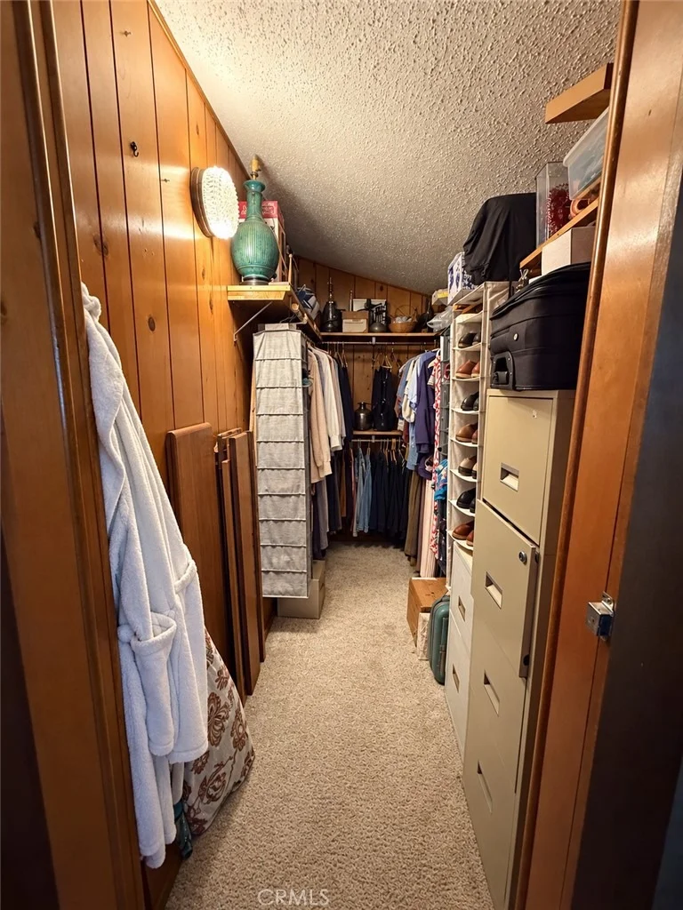 Photo of 10349 Chisholm