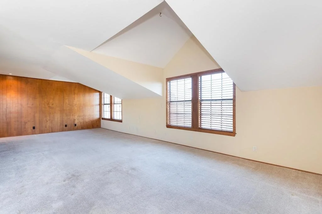 Photo of 3020 RED MOUNTAIN HEIGHTS