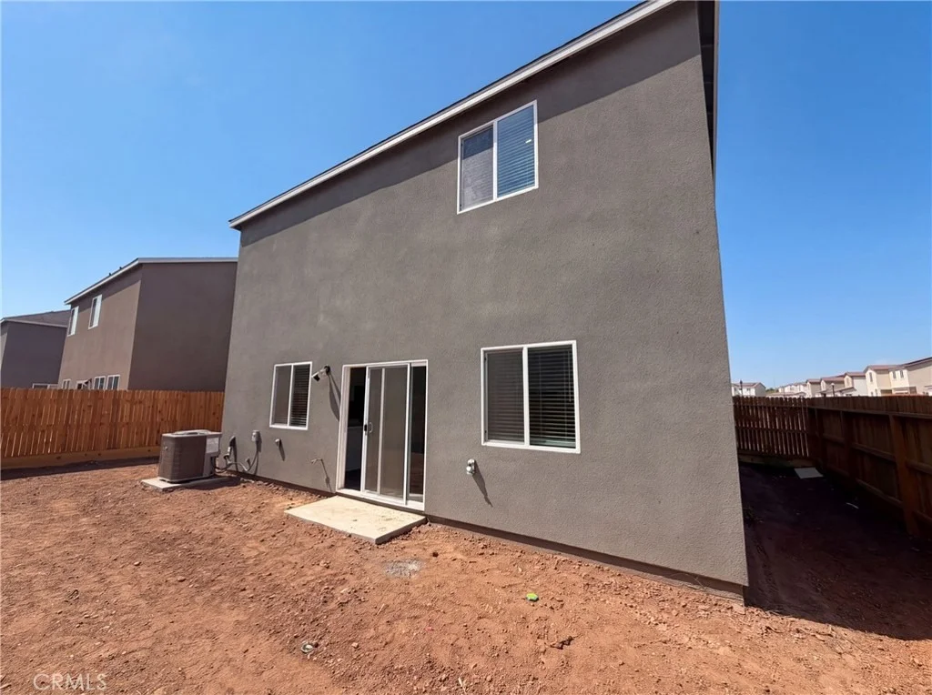 Photo of 4496 Bellaire