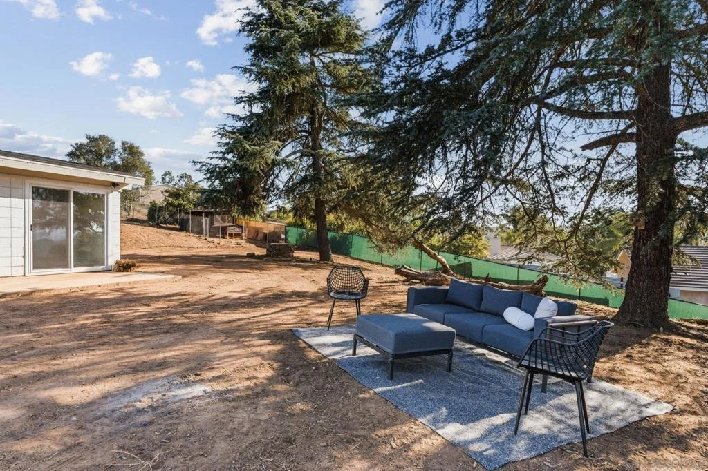 Photo of 30562 Rolling Hills Dr.