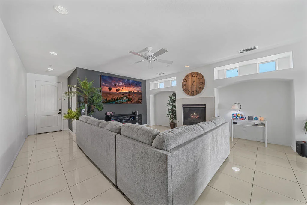 Photo of 52520 Avenida Herrera