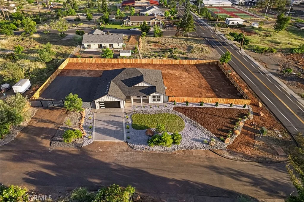 Photo of 1095 Fairview Drive
