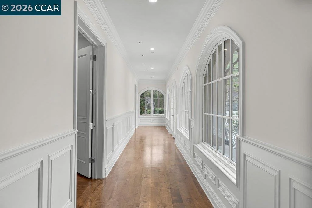 Photo of 10 Serenity Ln