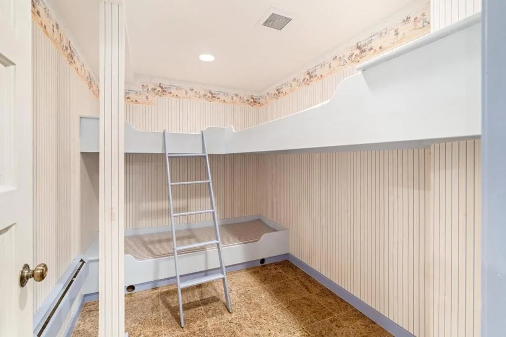 Photo of 1237 Sombria Lane