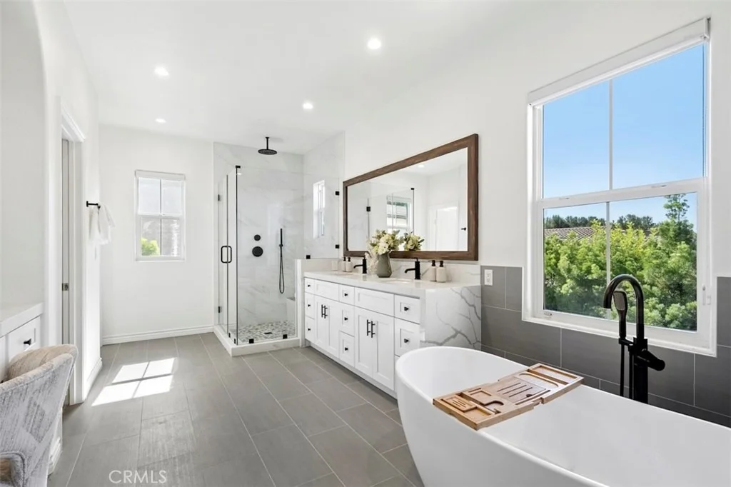 Photo of 62 Logan