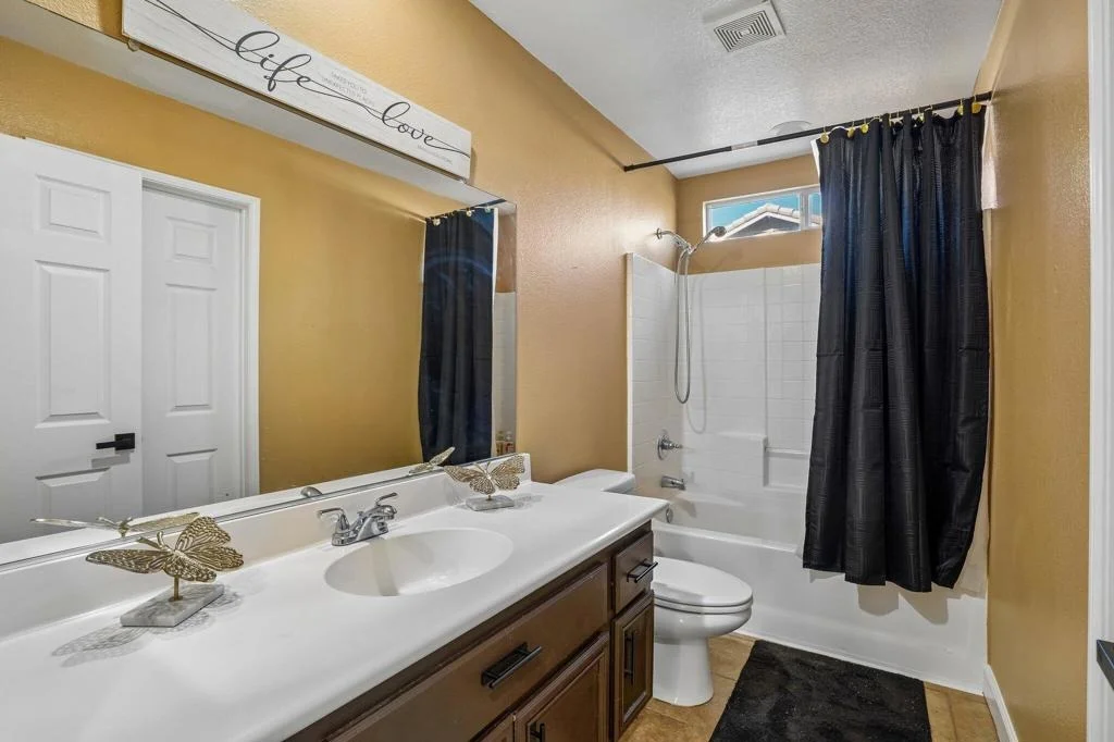 Photo of 80672 Freedom Avenue