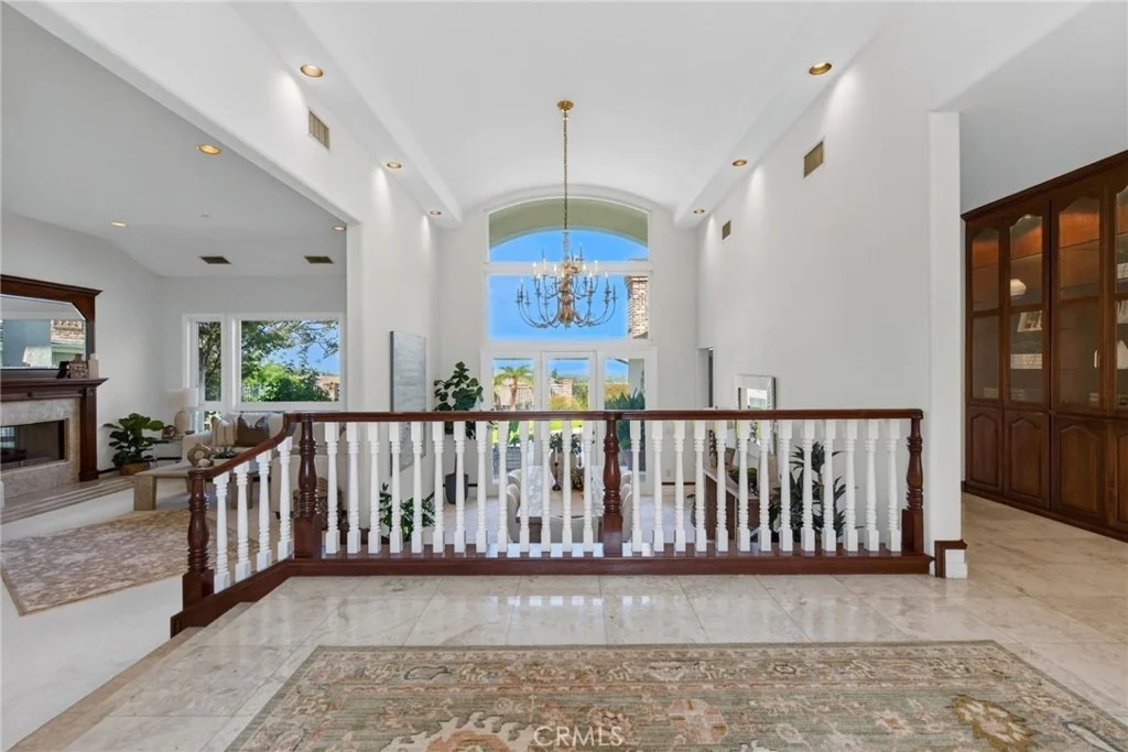 Photo of 6872 Chartwell