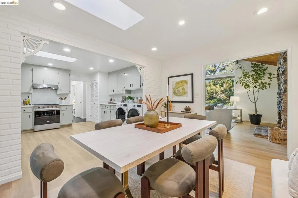 Photo of 7094 Pinehaven Rd