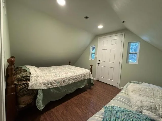 Photo of 22356 Crestline