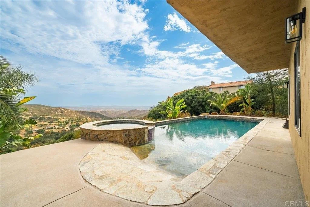 Photo of 15223 Skyridge Road