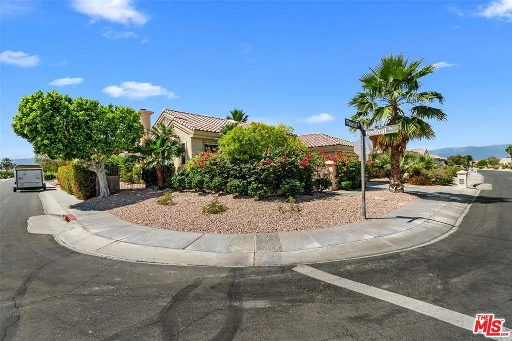 Photo of 78649 Waterfall Drive
